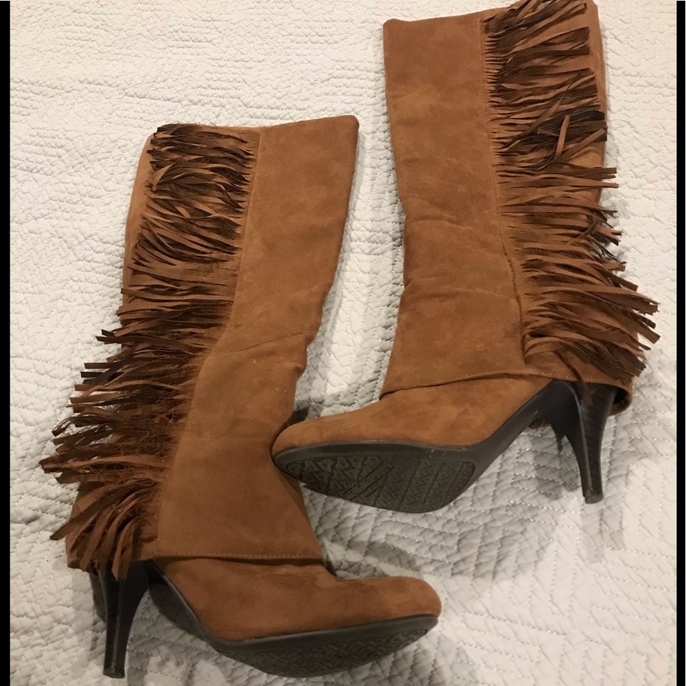 Fergie Boots